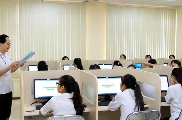 Tuyển sinh ĐH năm 2022: Lại một pha “bẻ lái”? - Anh 1
