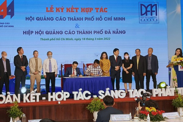 Phối hợp đào tạo nhân lực ngành quảng cáo - Anh 1