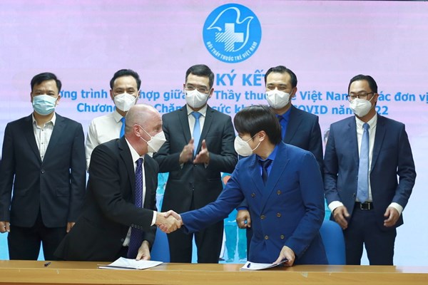 Ứng dụng công nghệ trong hỗ trợ, chăm sóc bệnh nhân hậu Covid-19 - Anh 1