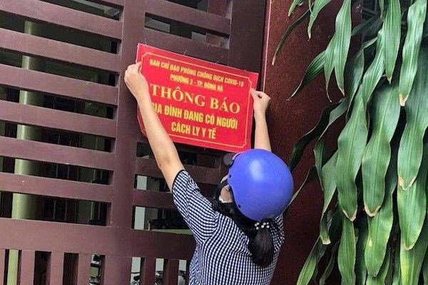 Tiến tới chuyển Covid-19 sang bệnh truyền nhiễm nhóm B - Anh 1