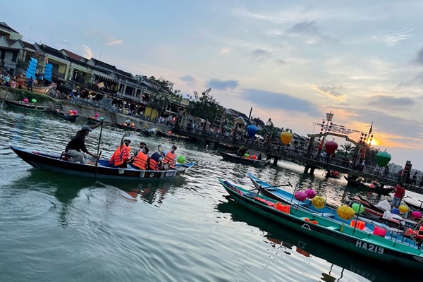 Hội An khai hội hàng loạt sự kiện hấp dẫn chào đón du khách về dự Năm du lịch quốc gia 2022 - Anh 5