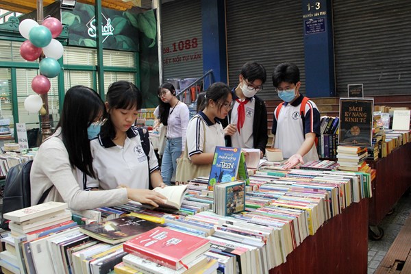 Chuyển đổi số trong xuất bản, phát hành: Xóa vùng “trắng”  về văn hóa đọc - Anh 2