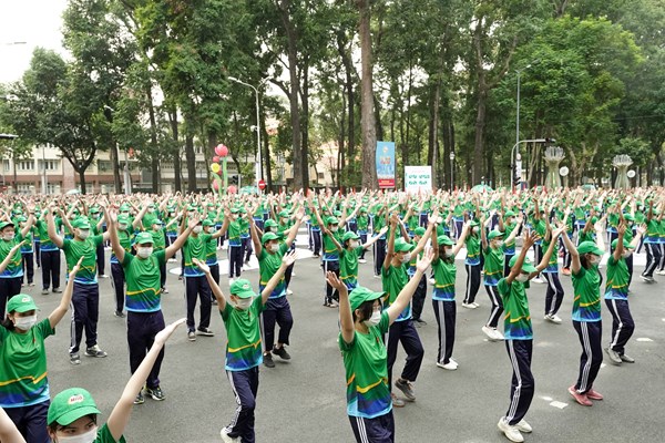 TP.HCM tổ chức “Ngày chạy Olympic vì sức khỏe toàn dân” - Anh 1