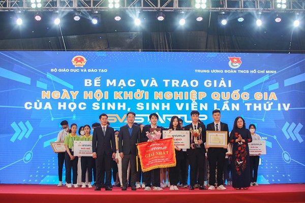 Chính phủ sẽ tạo mọi điều kiện để có môi trường khởi nghiệp thuận lợi nhất - Anh 3