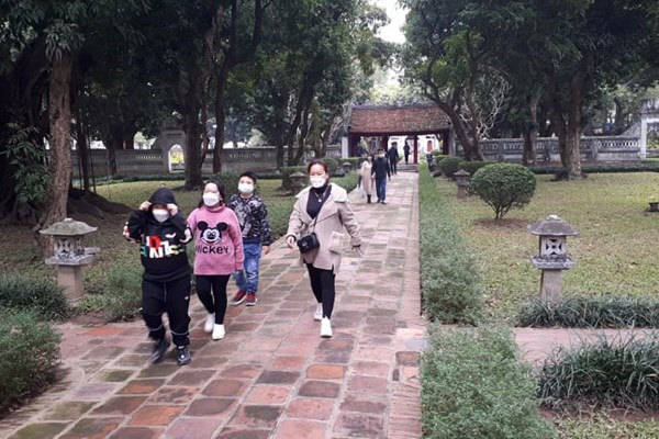Di tích, danh thắng mở cửa trở lại: Nhiều ý tưởng hút khách - Anh 1