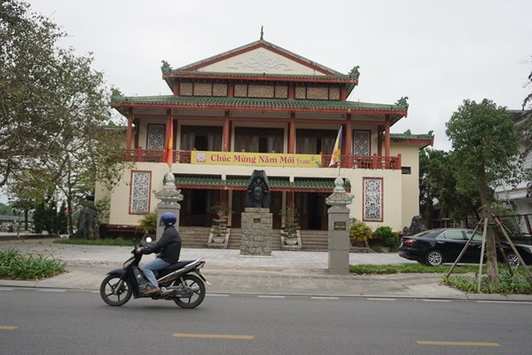 Tạo dựng không gian kết nối với sông Hương - Anh 1