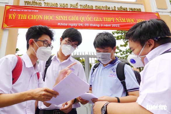 Thi học sinh giỏi, tại sao không? - Anh 1