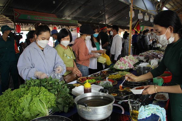 Gần 100 món bánh được giới thiệu tại Hội thi Bánh dân gian năm 2022 - Anh 11