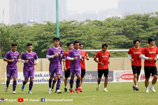 HLV Park Hang-seo nêu quan điểm về cách chọn nhân sự đá SEA Games 31 - Anh 2