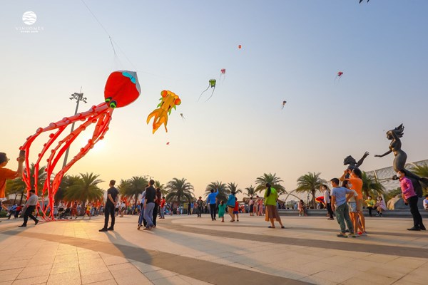 Không cần du lịch xa, đây mới là địa điểm được nhiều người Hà Nội lựa chọn trong dịp nghỉ lễ - Anh 1