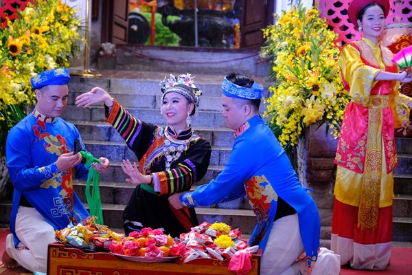 Thăng Long Tứ Trấn - Đền Kim Liên đón Bằng xếp hạng di tích quốc gia đặc biệt - Anh 8