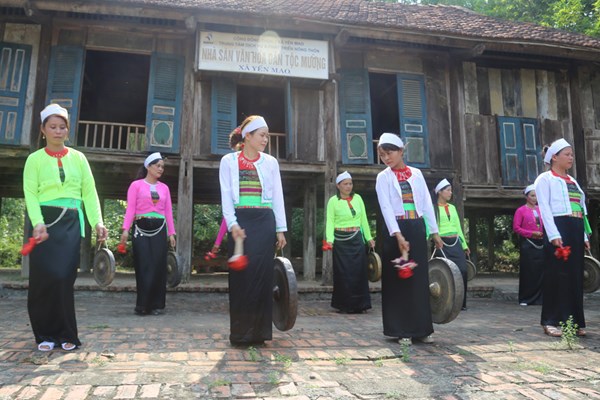 Xây dựng thiết chế văn hóa, thể thao vùng đồng bào dân tộc thiểu số: 5 năm chỉ thực hiện được 1 loại dự án bảo tồn - Anh 2