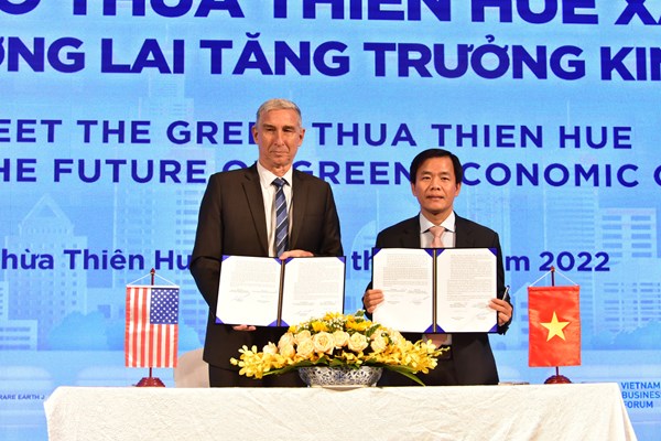 Thừa Thiên Huế xác định tương lai tăng trưởng kinh tế xanh - Anh 2