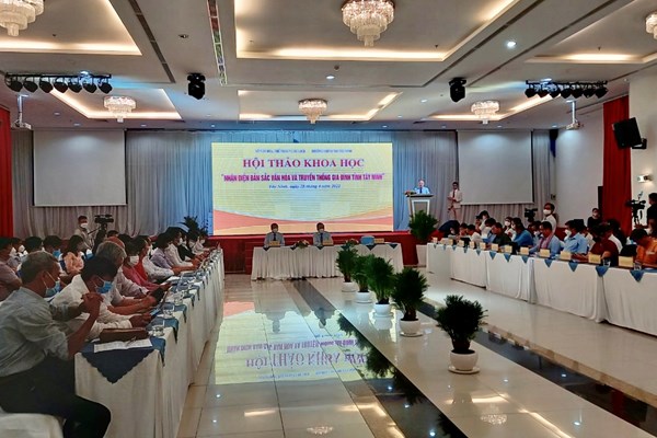 Phòng ngừa và ứng phó với bạo lực trên cơ sở giới : Sinh viên còn “ngơ ngác”, nói gì trẻ nhỏ! - Anh 2