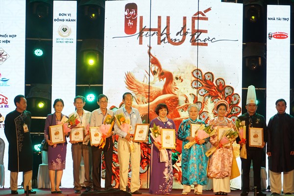 Nhiều món ăn độc đáo tại Ngày hội 