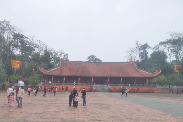 Thanh Hoá đón 900.000 lượt khách, doanh thu gần 2000 tỷ đồng trong dịp nghỉ lễ - Anh 2