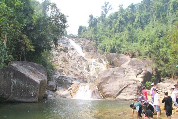 Bảo tồn và phát huy giá trị văn hóa truyền thống ở bản vùng cao xứ Thanh - Anh 3