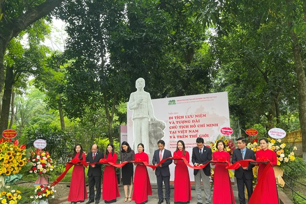 Dấu ấn Người trên khắp năm châu - Anh 2