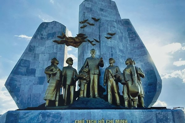 Dấu ấn Người trên khắp năm châu - Anh 1