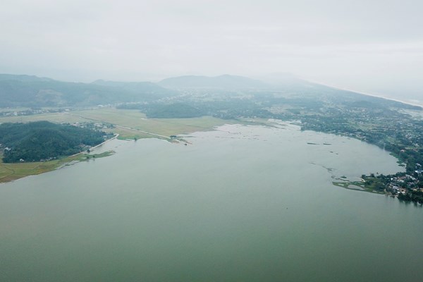 Đưa đầm An Khê thuộc di tích quốc gia vào quy hoạch làm dự án điện mặt trời: Không thể vừa làm điện vừa bảo tồn nguyên trạng - Anh 2
