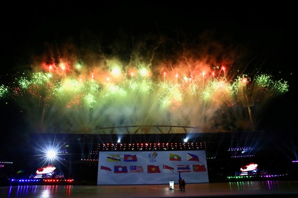 Khai mac SEA Games 31: Cung Dong Nam A toa sang! - Anh 26