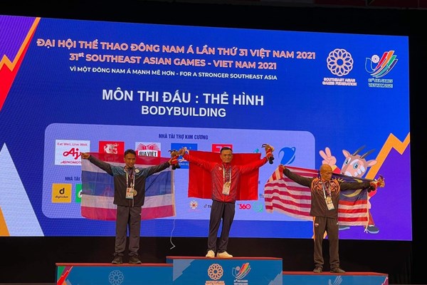 Thể hình Việt Nam lập “cú đúp vàng” trong ngày ra quân - Anh 3