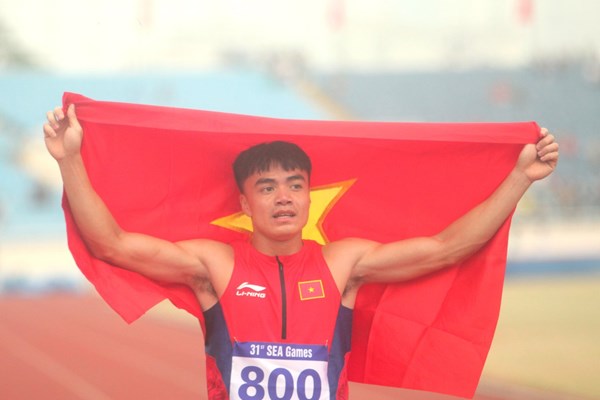 Những bất ngờ lớn trên sân điền kinh - Anh 4