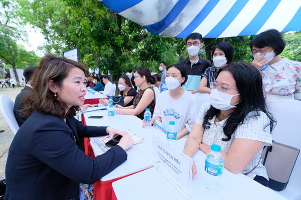 Đăng ký dự thi tốt nghiệp THPT:  Đa số chọn hai mục đích - Anh 1