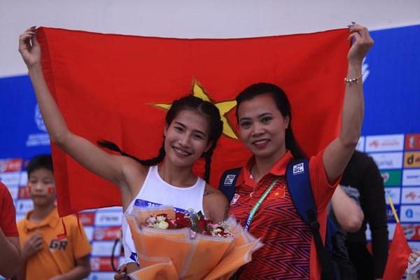 Nhà vô địch SEA Games 31 và hai người mẹ - Anh 3