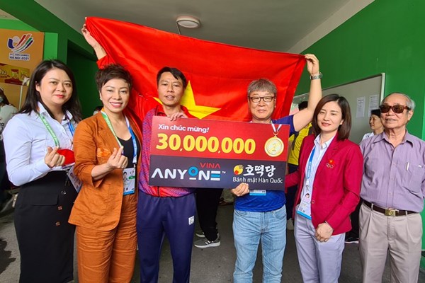Xạ thủ Trần Quốc Cường vượt qua chấn thương giành HCV - Anh 2