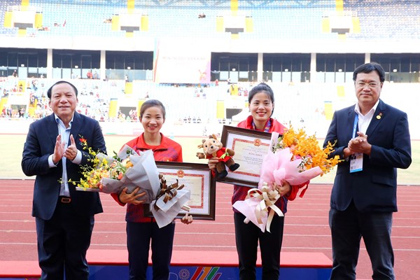 Cac VDV cua Doan the thao Viet Nam nhan duoc su dong vien, khich le lon - Anh 9