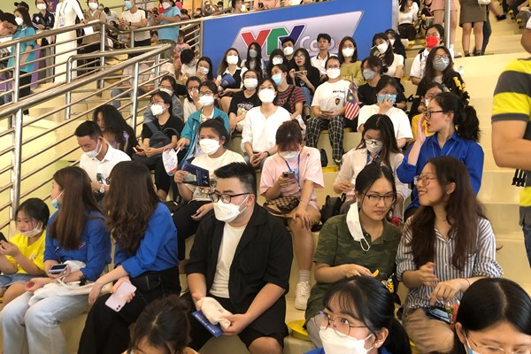 Cổ vũ văn minh, hết mình đến những phút giây cuối cùng - Anh 7