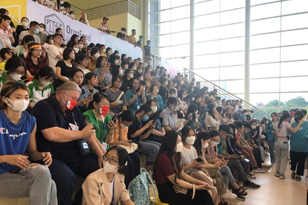 Cổ vũ văn minh, hết mình đến những phút giây cuối cùng - Anh 2