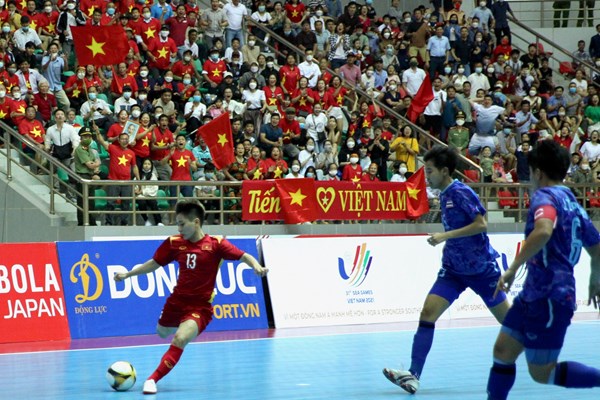 Tuyển Futsat nữ Việt Nam giành HCB SEA Games 31 - Anh 2
