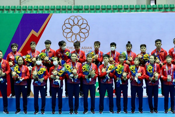 Tuyển Futsat nữ Việt Nam giành HCB SEA Games 31 - Anh 3