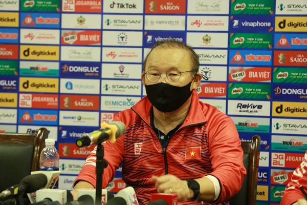 HLV Park Hang-seo: Chiến thắng này càng ý nghĩa hơn trong ngày sinh của Chủ tịch Hồ Chí Minh - Anh 1