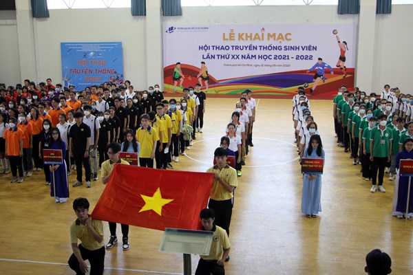 Hơn 500 vận động viên tham dự Hội thao truyền thống sinh viên lần thứ XX - Anh 1