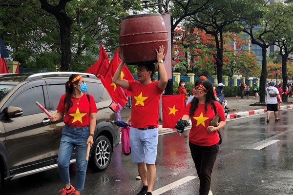 Bùng nổ sân vận động Mỹ Đình trước trận chung kết - Anh 7