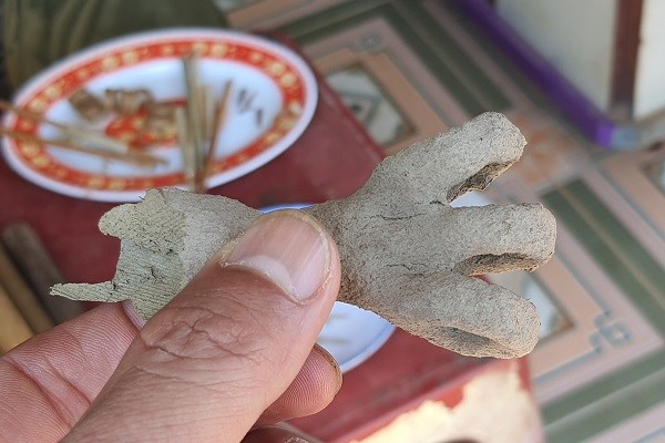 Nghệ nhân người Chu Ru gần 40 năm giữ nghề truyền thống - Anh 4