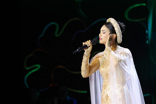 “Nở rộ” liveshow ca nhạc: 