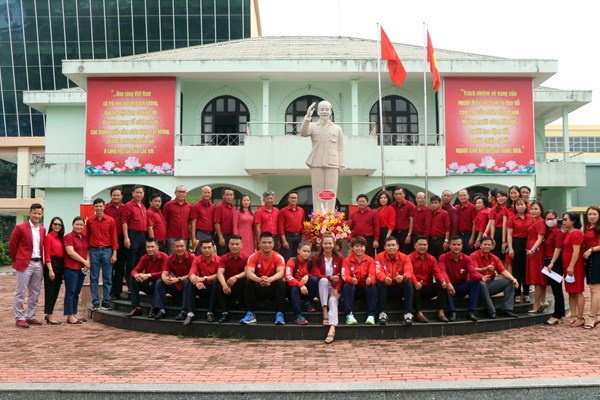 Tuyên dương giảng viên, viên chức, HVSV hoàn thành xuất sắc nhiệm vụ tại SEA Games 31 - Anh 1