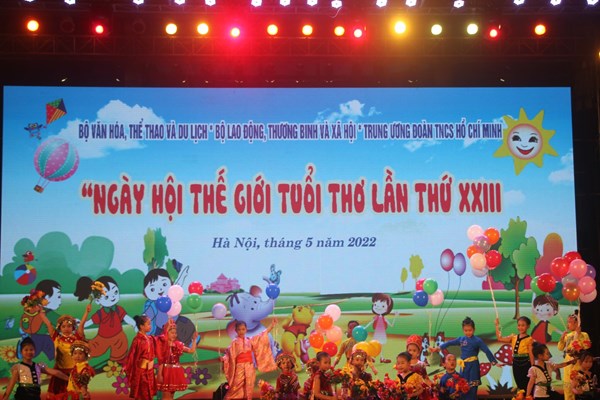 Sôi nổi khai mạc Ngày hội Thế giới tuổi thơ - Anh 3