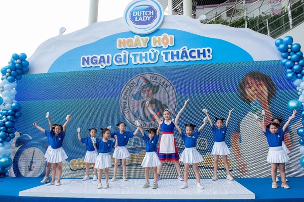 Khám phá Ngày hội “Ngại gì thử thách” với loạt hoạt động thể chất – Mở màn Ngãy Sữa Thế giới - Anh 5