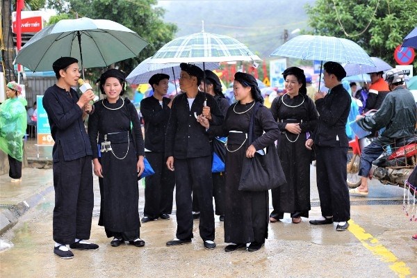Cao Bằng: Tích cực triển khai Đề án “Bảo tồn, phát huy giá trị dân ca, dân vũ các DTTS gắn với phát triển du lịch” - Anh 2