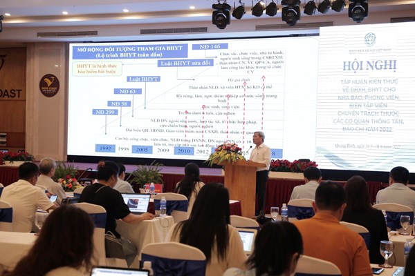 Truyền thông hiệu quả để người dân tham gia hệ thống an sinh xã hội bền vững - Anh 2