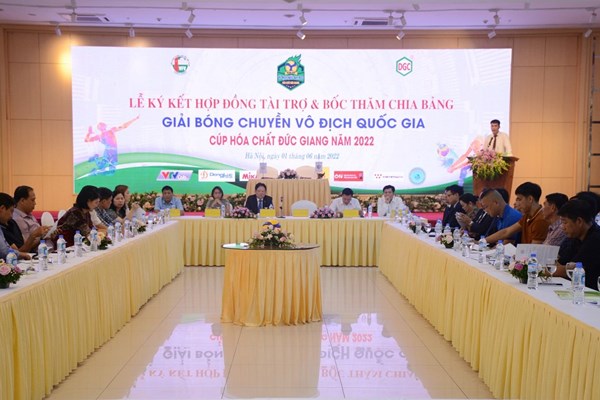 Quảng bá du lịch qua Giải bóng chuyền vô địch quốc gia Cúp hoá chất Đức Giang - Anh 3