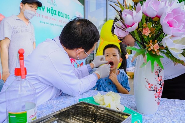 Tập đoàn Đất Xanh và hoạt động hướng đến trẻ em nhân Ngày Quốc tế Thiếu nhi 1.6 - Anh 9