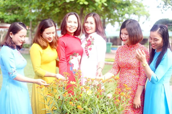 Trường Tiểu học số 2 Quảng Châu xây dựng môi trường học tập xanh, sạch, đẹp, an toàn - Anh 7