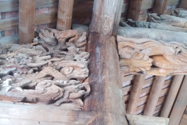 Ngôi đình cổ nhất xứ Thanh có nguy cơ đổ sập - Anh 2