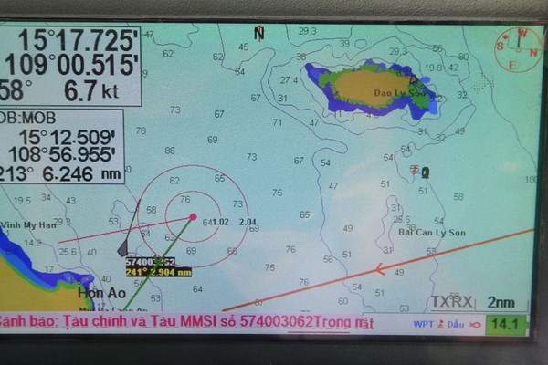 Bốn phút sinh tử trong 